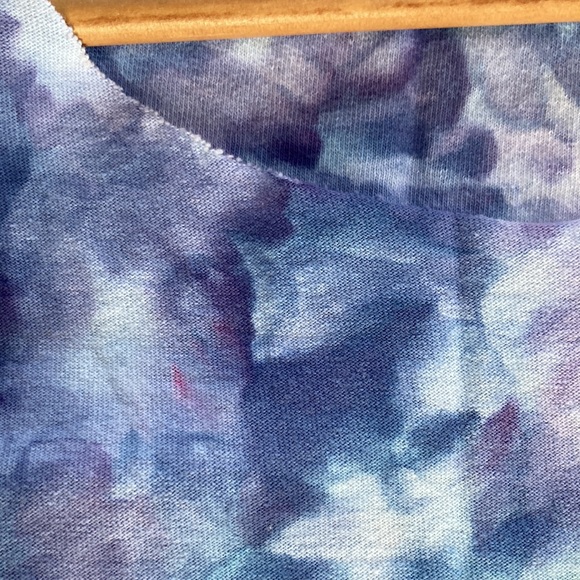 Groovy ice dyed tank tee - Picture 10 of 10